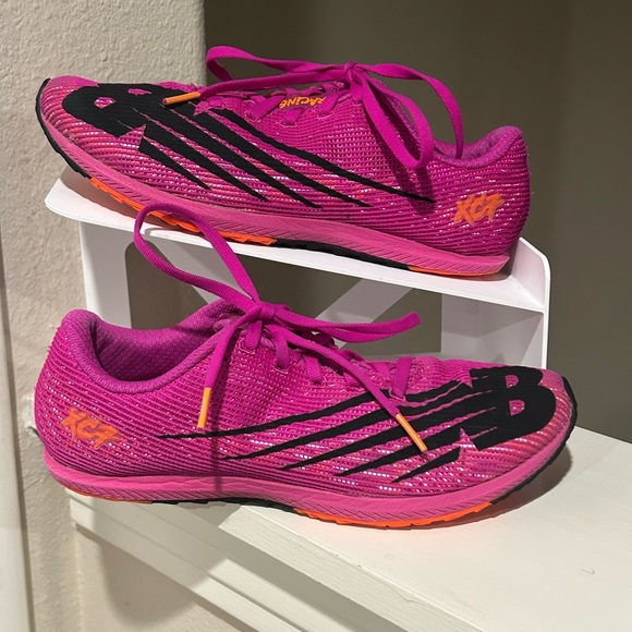 New Balance Shoes - New Balance Racing Track Spikes Women's Size 7.5 Purple Low Top Lace Up